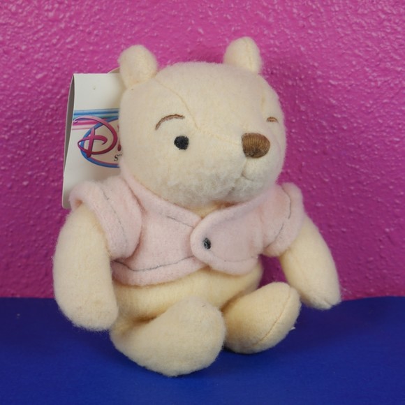 Toys Walt Disney Store Classic Winnie The Pooh Bear 7 Bean Bag